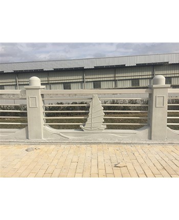 水泥仿木欄桿模板工程的建設(shè)過程